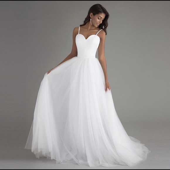 The Ashley Opoku Collection Dresses & Skirts - Ashley Opoku Simple White Gown